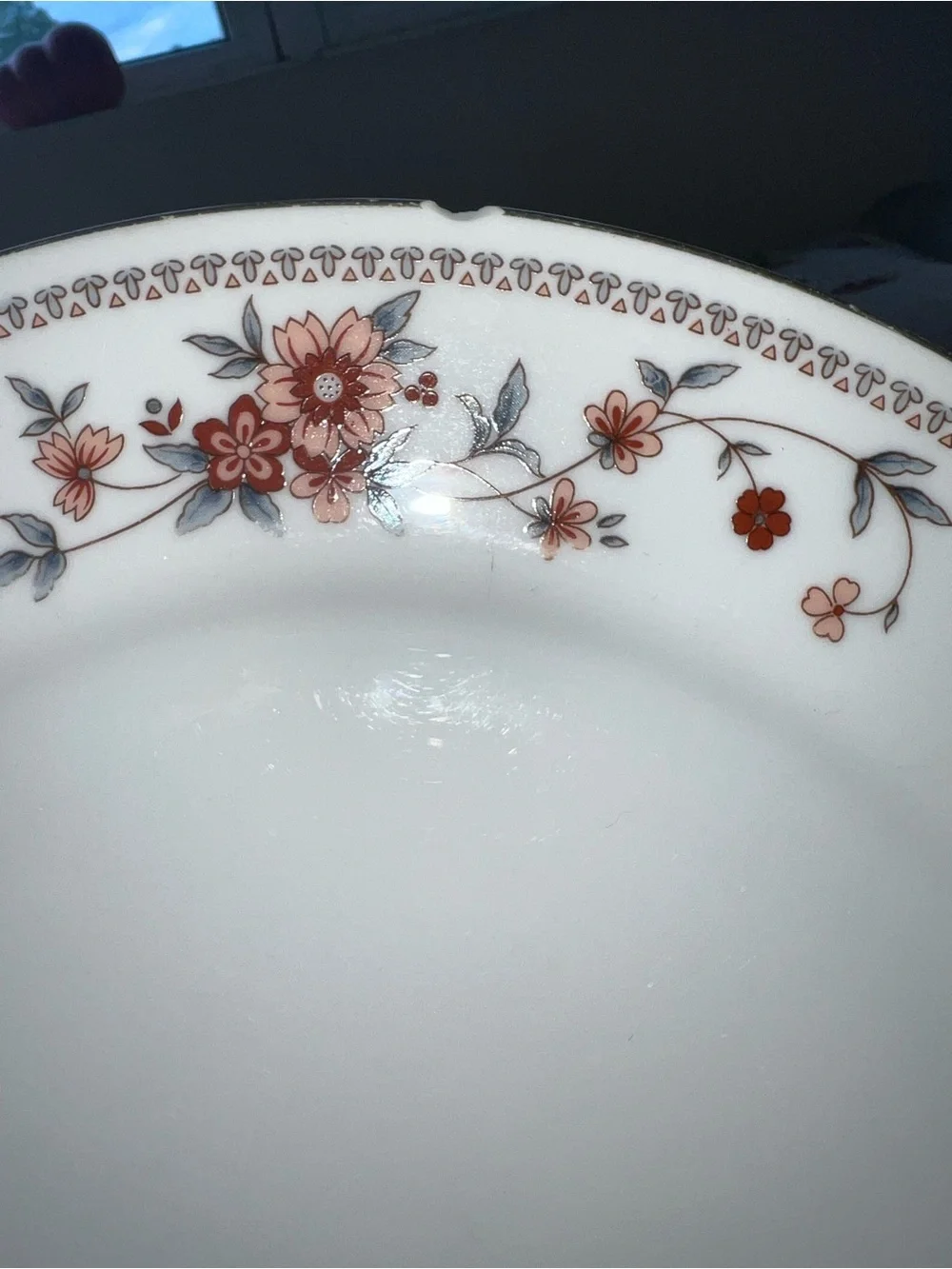 Floral Rim Porcelain Dinner Plate - White with Red Flower Pattern **Small chip**